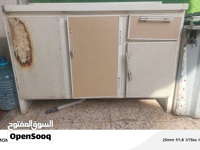 سنك نضيف وحلو بيبانه شغالاه  بس الجرار ما يشتغل  السنك ستيل مكاني حيانيه حي المربع سعره 70