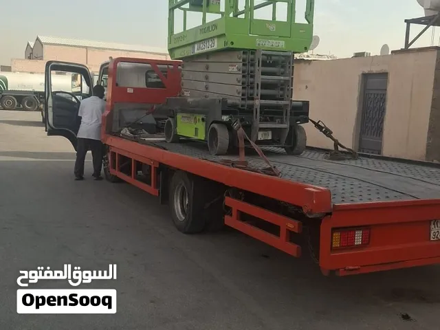 سيزر لفت للايجار(رافعه مقصيةللايجار) في جدة ومكة والسعودية   Scissor lift for rent all size