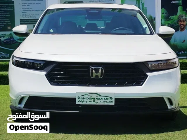 هوندا اكورد موديل 2023 فئه XE وارد أمريكا السياره من دون حوادث السياره في قمه النظافه.......