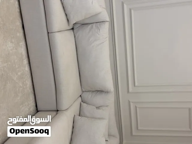 الاثاث جديد