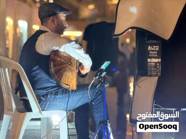 تعلم العزف على العود في أسبوعين