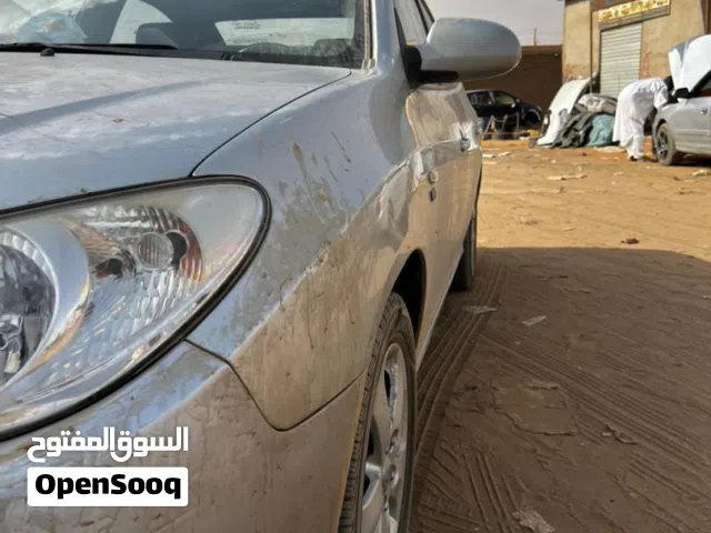 أفانتي منفوخة2007