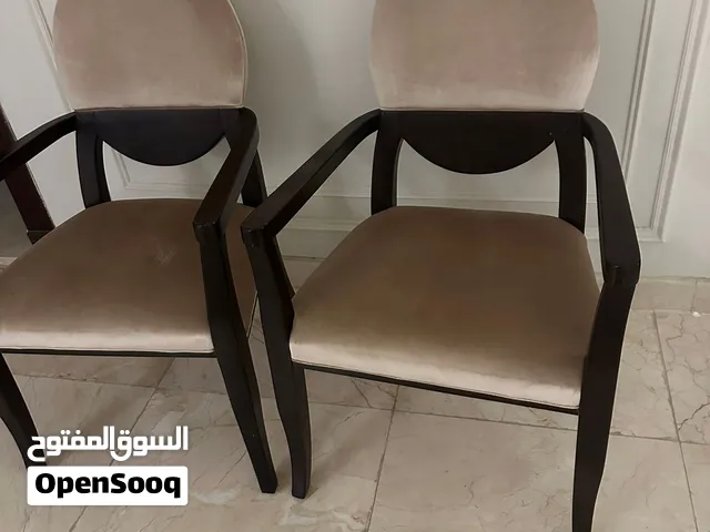 اثاث كراسي بذراعين
