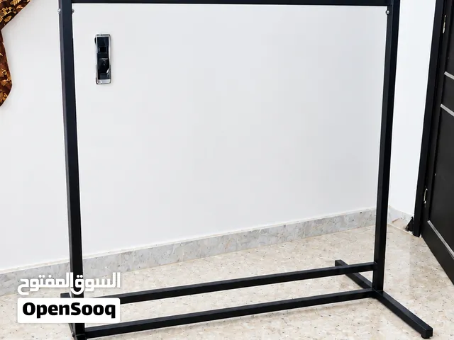 ملكانة نسائية + ستاند ملابس