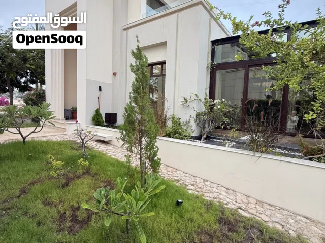 Townhouse  in Hawana  تاونهاوس غرفةنوم وصالة وغرفة زجاجية في هوانا ، صلالة