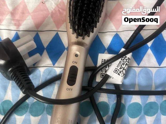 فرشاة حرارية لتمليس الشعر ديميليس باريس ميني برو (استعمال مرة واحدة فقط!)