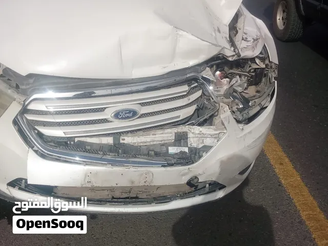Used Ford Taurus in Muscat