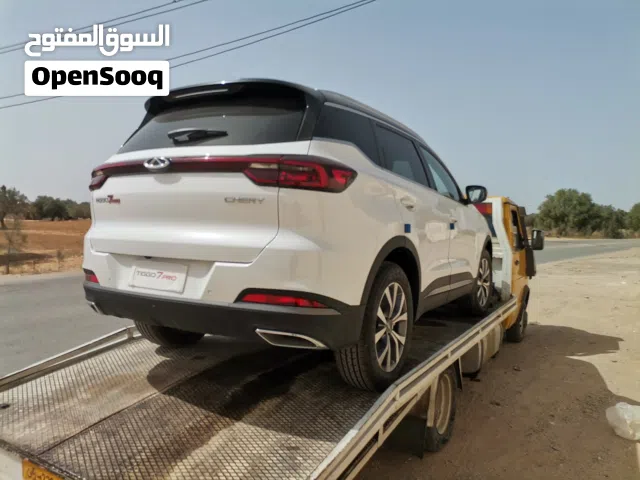 ساحبة لنقل السيارات