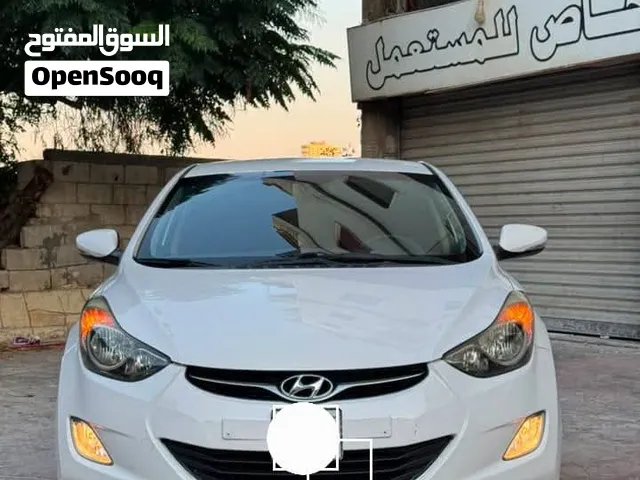 هيونداي افانتي مديل 2012 للبيع حجم المحرك 1600 الماركة هيونداي أفانتي