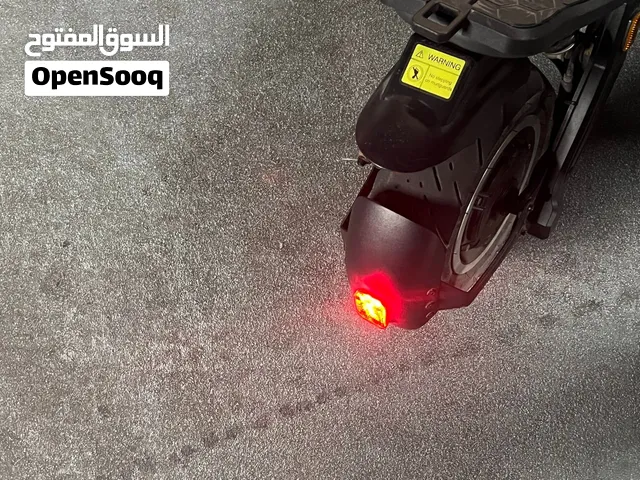 للبيع اسكوتر لامبورغيني موديل 2025
