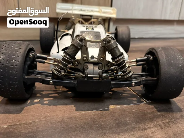 سياره1/10 TEAMLOSI