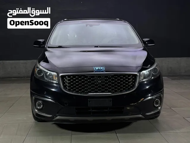 Used Kia Sedona in Ajman