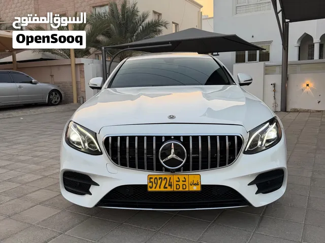 مرسيدس-(Mercedes-Benz E300 Sedan). سنة الصنع والطراز : 2019 بلد المنشأ والتصنيع: ألمانيا