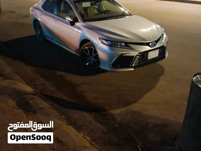 2024 تويوتا كامري GLE