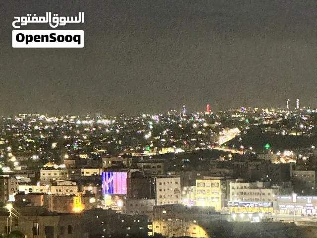 طابق أول للإيجار – موقع مميز في الوسط التجاري / جبل طارق – الزرقاء