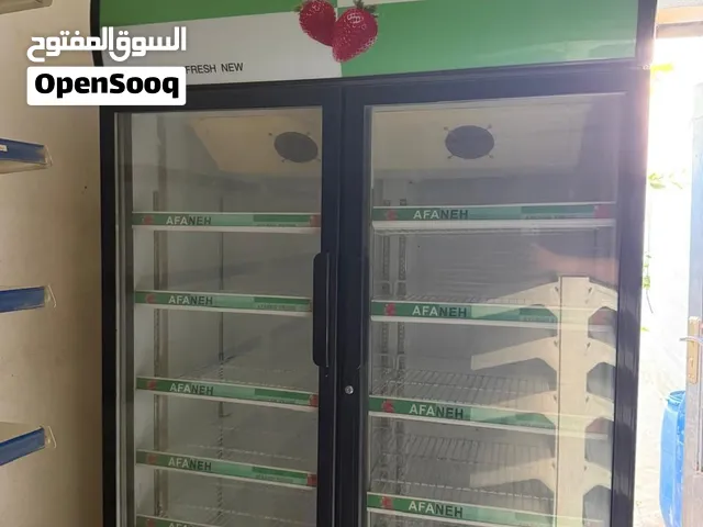 عدة دكان كامله للبيع