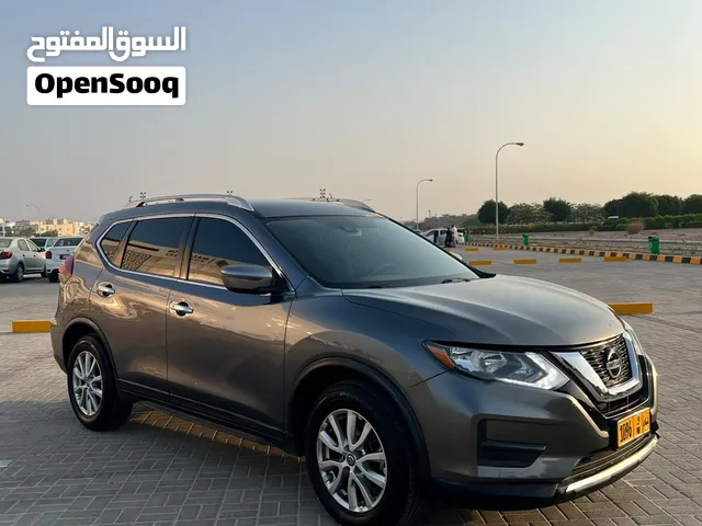Used Nissan Rogue in Muscat