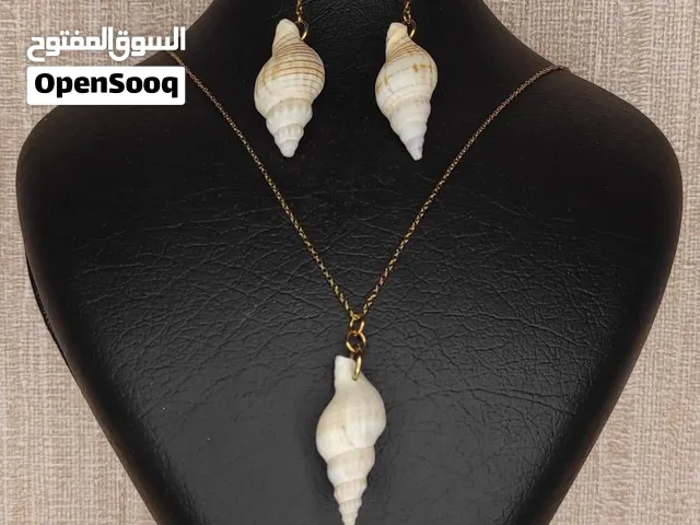 الاکسسوری منسوجة يدويا