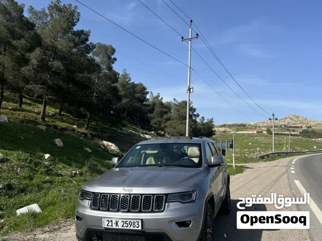 جيب / خليجي مكفولة كفالة عامه ماشيه 40 الف كيلو / اخت الزيرو