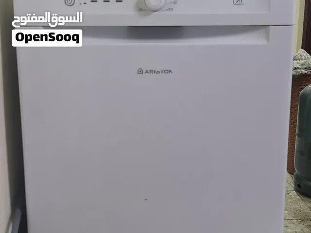 غسالة اطباق بحالة جيدة جدا