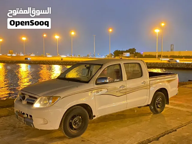 هايلوكس 2006للبيع