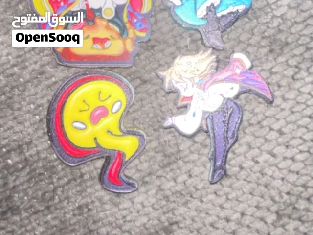 VINTAGE PINS /BADGES /ENAMEL /CHAIN naruto / kuromi / pokemon / digimon / hello kitty