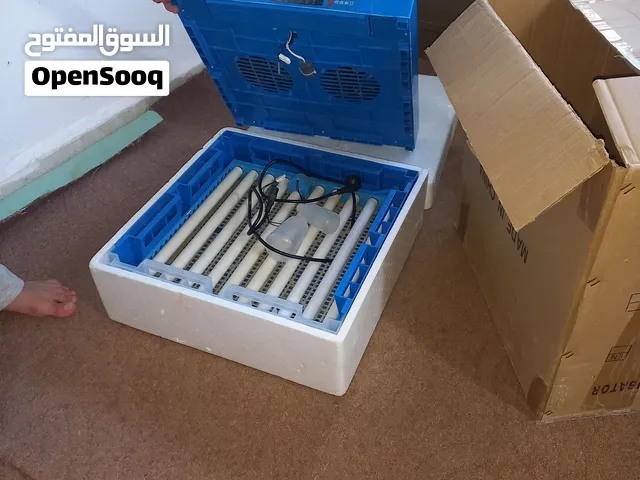 فقاسة بيض 64 بيضة استعمال مرة واحدة بحال الوكالة