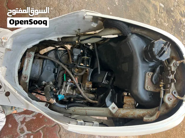 دراجه 60ccاموره فوق الطيبه ماتحتاج عليك غير سفايف خلفيه
