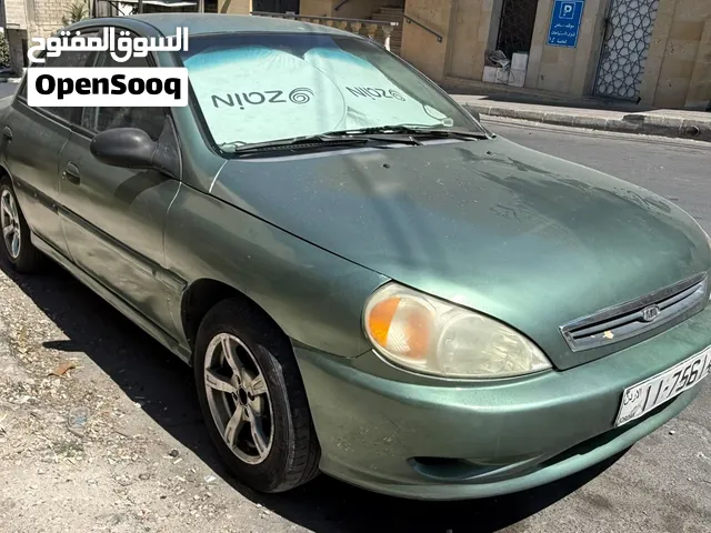 كيا ريو 2002