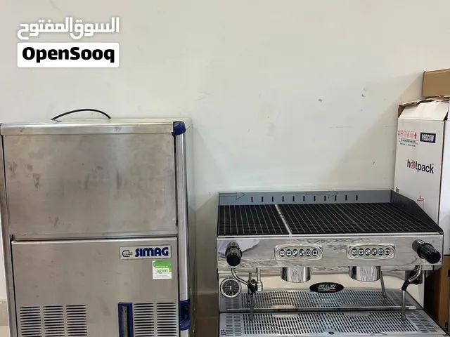 بيع مكينة قهوه ايطاليه 2 جروب جديده وصانعة ثلج