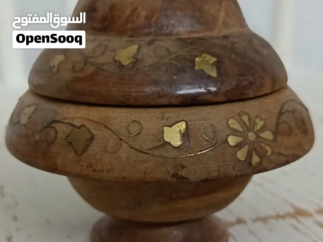 تحفه خشب منقوشه بالحاس انتيكا