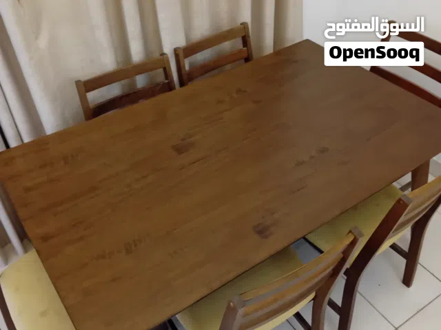 تربيزه سفره سته كراسي خشب بحاله ممتاذه  ومرتبه سرير دبل  بحاله ممتاذة