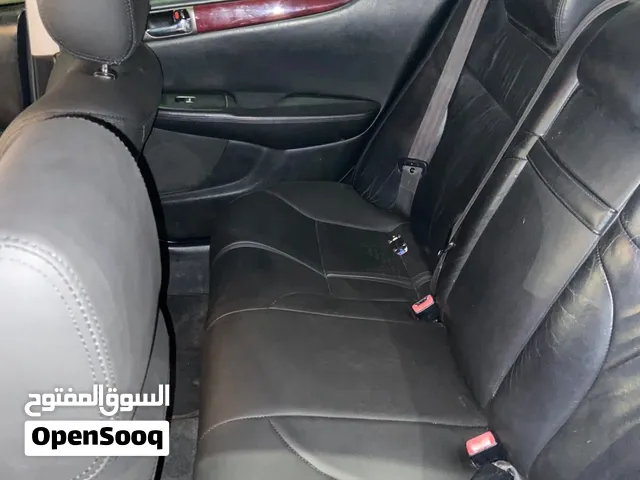لكزس es2004 للبيع