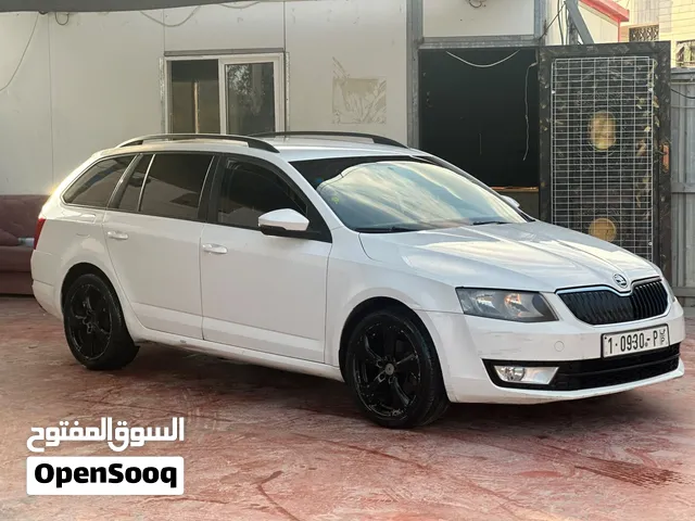 سيارة سكودا اوكتافيا نخب النخب اتوماتيك ماتور 2000 سعر حرق ع الكاش فقط