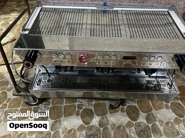 للبيع ماكينة قهوة La Marzocco KB90 AV – ثلاث قروبا