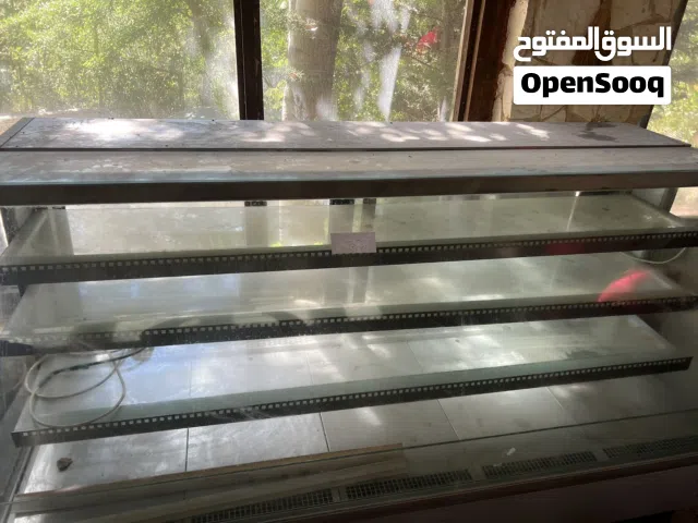 عدة مطعم للبيع