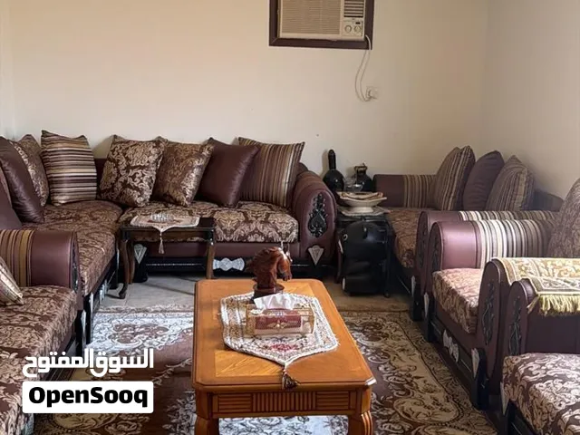 كنب شبه جديد