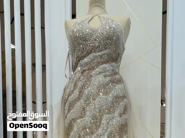 فستان سهرة