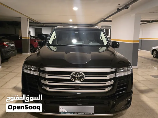تويوتا لاندكروزر هايبردHEV GXR 300 موديل 2026 عداد شبه زيرو 1150 كم وارد الخليج هايبرد