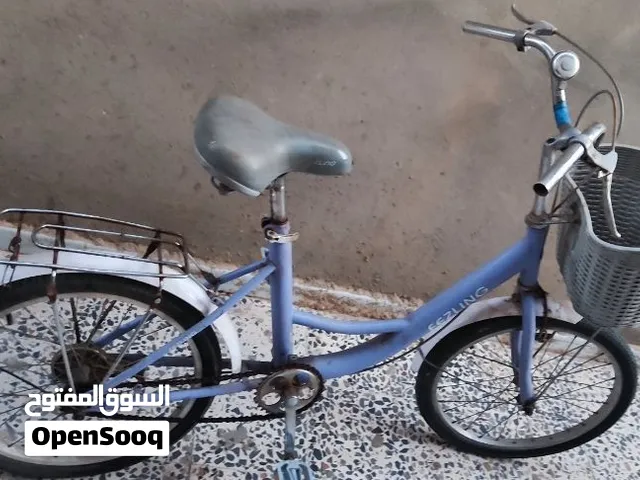 دراجه نظيفه وقويه فرصه . لليافعين