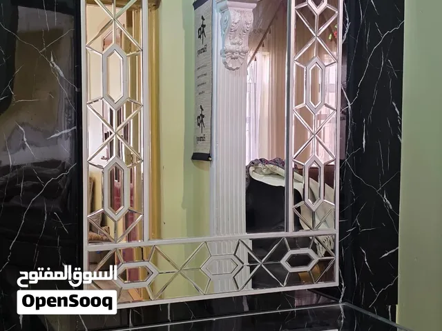 طقم كونسول ومرآة هندسي مشطوف بالكامل (Art Deco Geometric Beveled Mirror Console Set