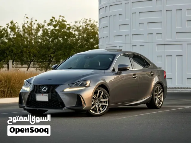 Used Lexus ES in Southern Governorate
