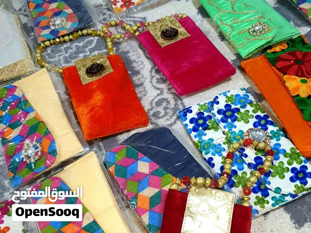 للبيع محافظ نسائيه الحبه ب100بيسه