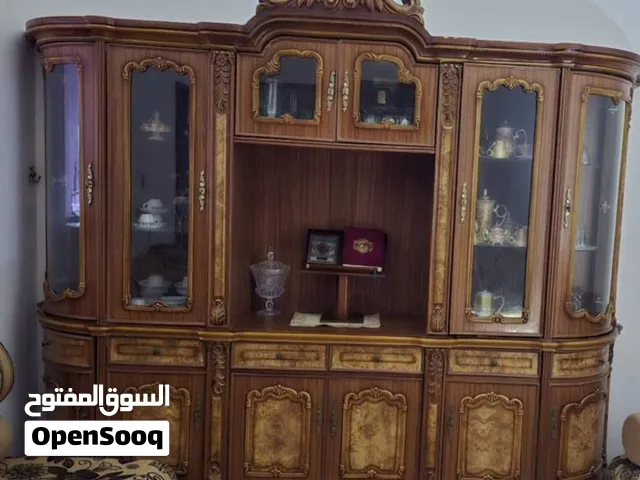 بوفي شبه جديد لوح مشاء الله نضيف والصوره تحكم