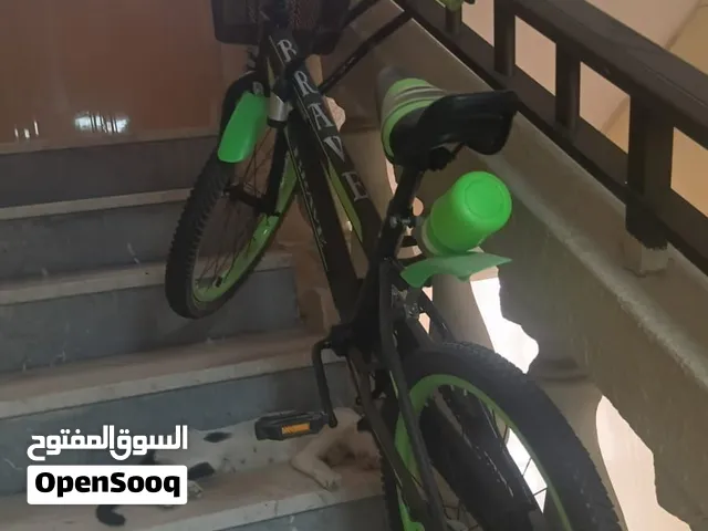 دراجة هوائية للأولاد غير مستعملة جديدة تم شراء قبل 3 شهور