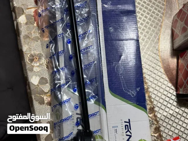 عامود توازن و بكس كفة وفلتر زيت Bmw 520 2011 جديده
