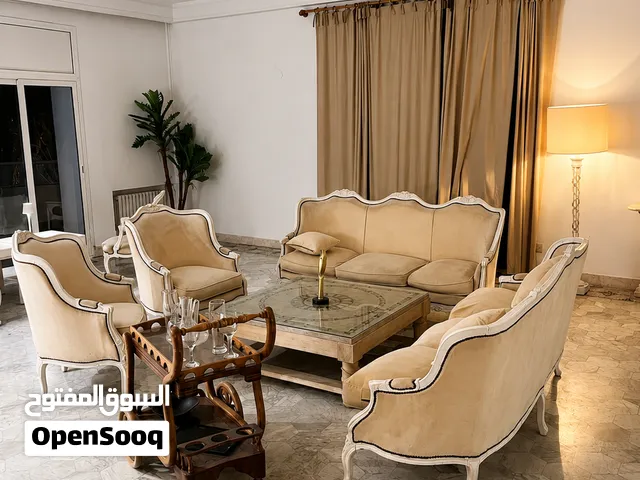 طابق علوي تقليدي تونسي في سكرة – إقامة عائلية مريحة
