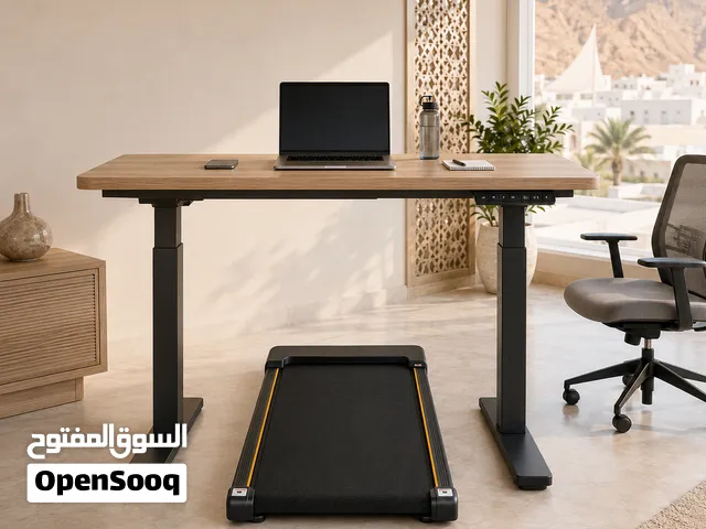 عرض العمل والرياضة: مشاية كهربائية مع طاولة متحركة تساعدك تمشي وتنجز عملك براحة داخل المنزل بكل راحة