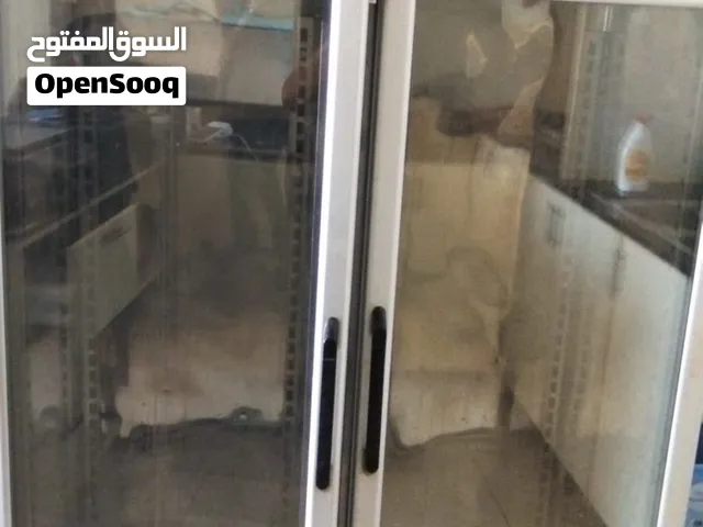 للبيت ثلاجة وفريزر نوعها (AF MONOBLOCCO 400 T ) ب 2500 وقابل للتفاوض