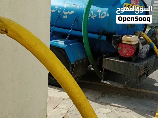 تنكر صهريج نقل مياه صالحه للشرب في الخوض الموالح الحيل حي كوثر